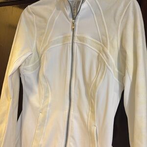 Lululemon Athletica Women's off  White Jacket